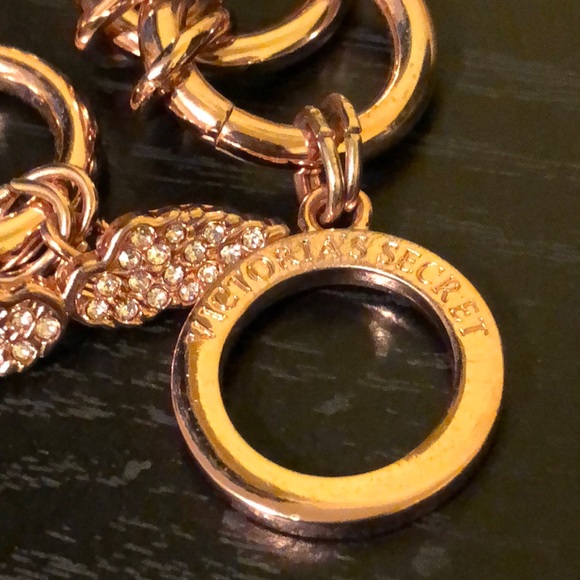 Victoria’s Secret gold angel bracelet - Picture 3 of 3